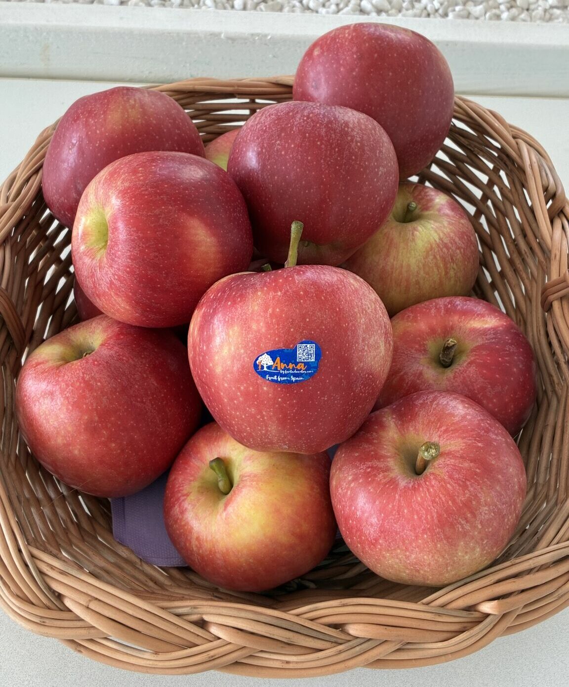 Crisp Apples Author Fresh